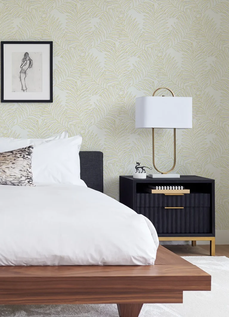 Finnley Inked Fern Wallpaper - Yellow — Ảnh 4