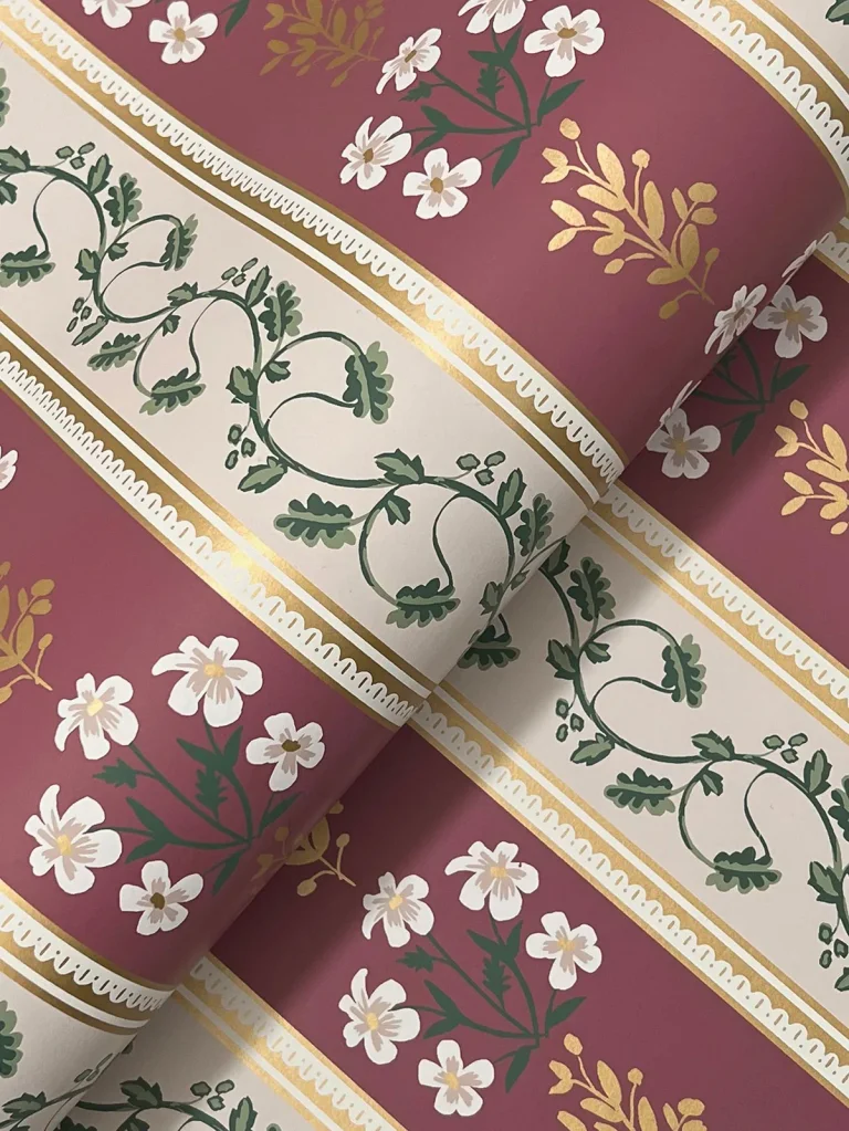Rifle Paper Co. Portico Wallpaper - Burgundy — Ảnh 4