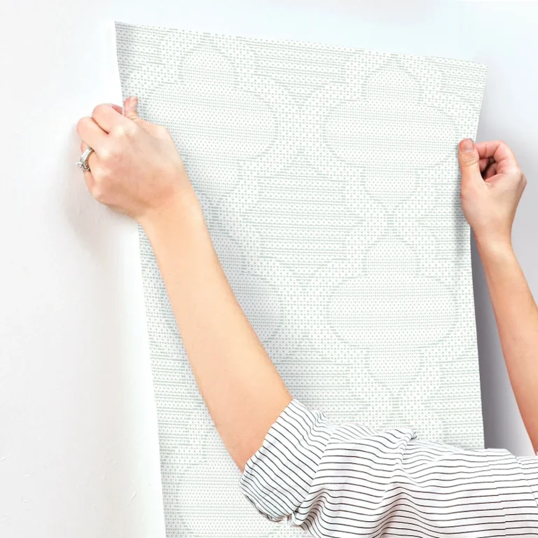 Ernest Quilted Quatrefoil Wallpaper - Turquoise — Ảnh 6