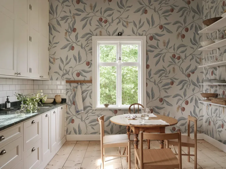Vinnie Mural, Misty Blue — Ảnh 3