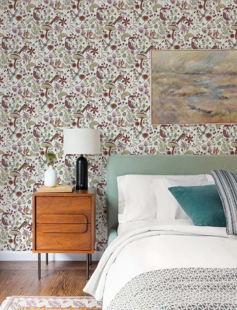Wonder Woodland Animals Wallpaper - Plum — Ảnh 4