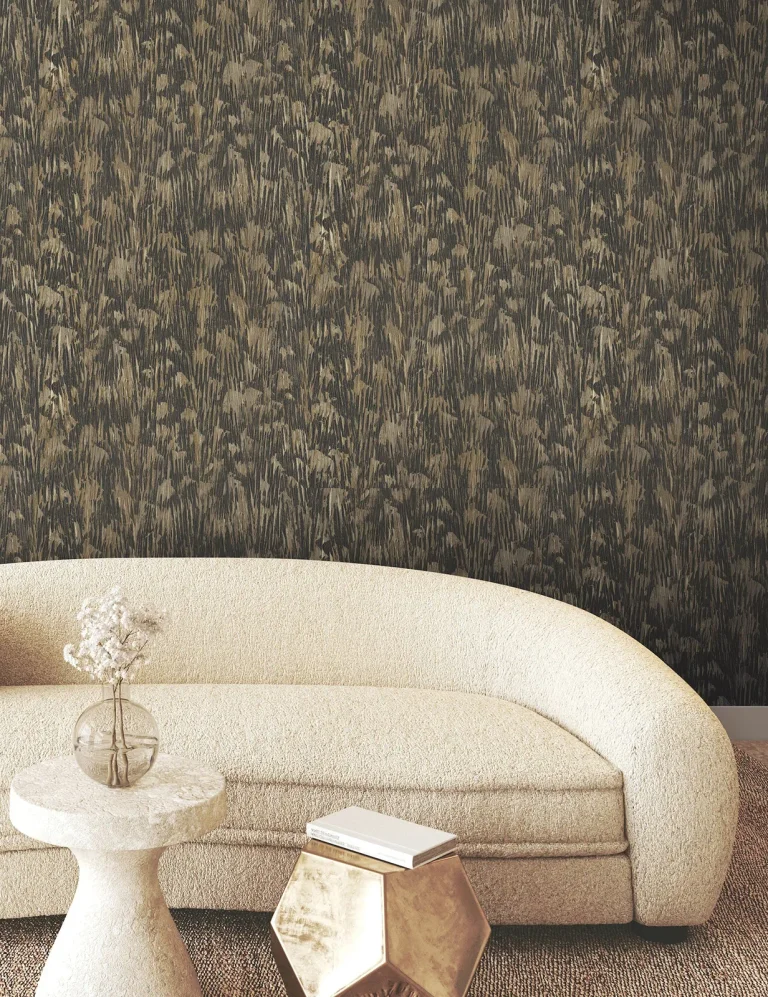 Gilded Plume Wallpaper - Black — Image 2
