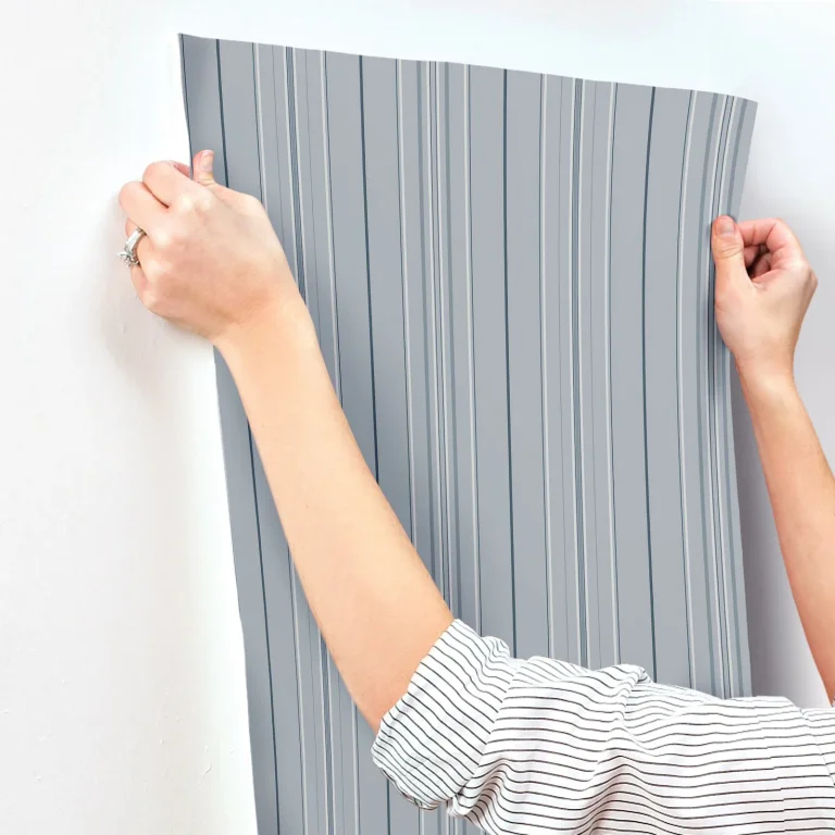 Chesapeake Lascelle Modern Pinstripe Wallpaper - Light Blue — Ảnh 2