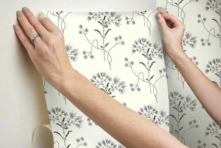 Magnolia Home Wildflower Peel and Stick Wallpaper - Black On White — Ảnh 3