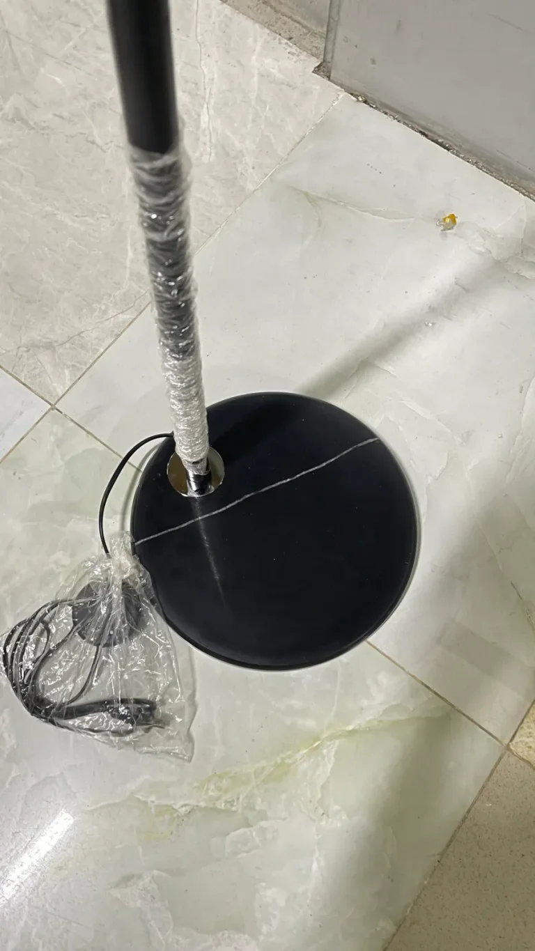 KADE FLOOR LAMP — Image 4