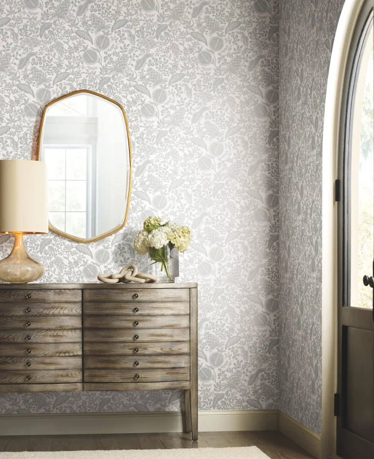 Rifle Paper Co. Pomegranate Wallpaper - White & Metallic Silver — Ảnh 3