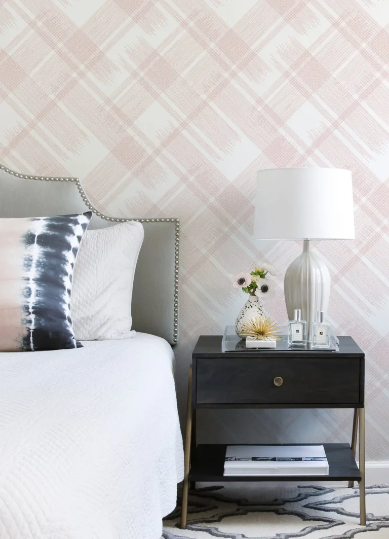 Zag Modern Plaid Wallpaper - Pink — Ảnh 2