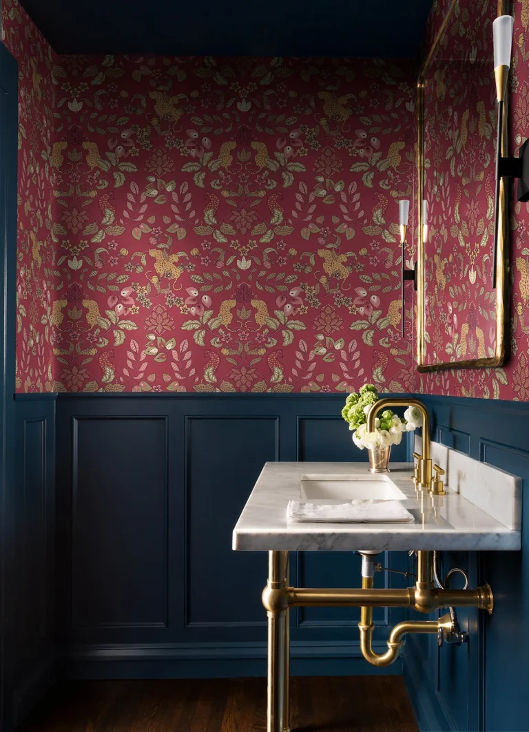 Getty Jungle Damask Wallpaper - Raspberry — Ảnh 2