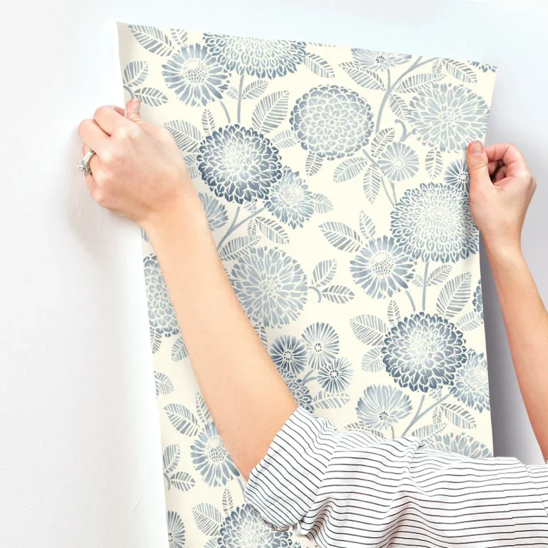 Chesapeake Zalipie Floral Trail Wallpaper - Blue — Ảnh 3