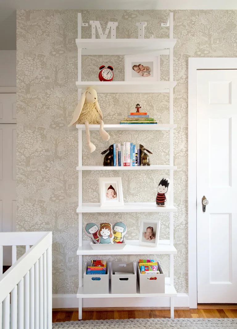 Bygga Bo Woodland Village Wallpaper - Light Grey — Image 3