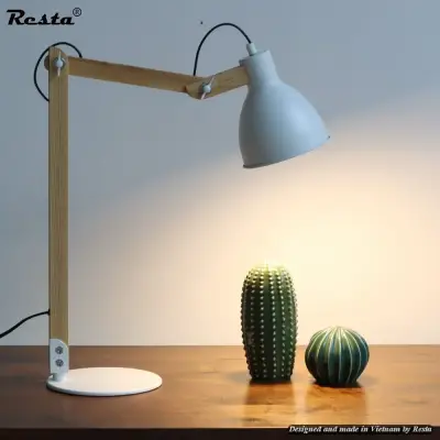 Resta 02 desk lamp