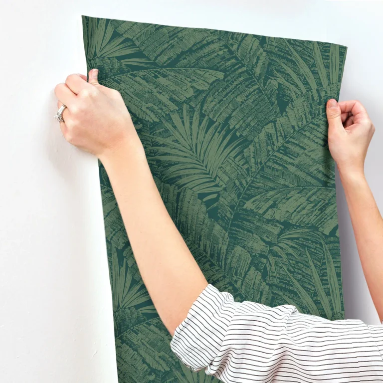 Palm Cove Toile Wallpaper - Emerald Forest — Ảnh 7