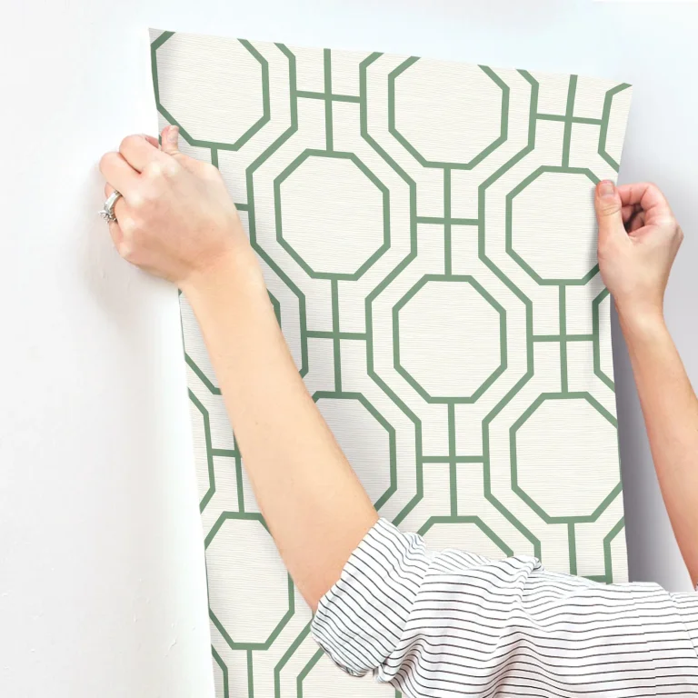 Manor Geometric Trellis Wallpaper - Green — Ảnh 2