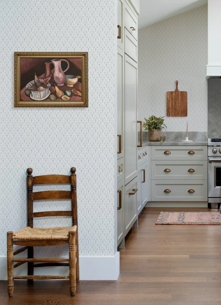 Chris Loves Julia Tillie Diamond Floral Wallpaper - Blue — Ảnh 5
