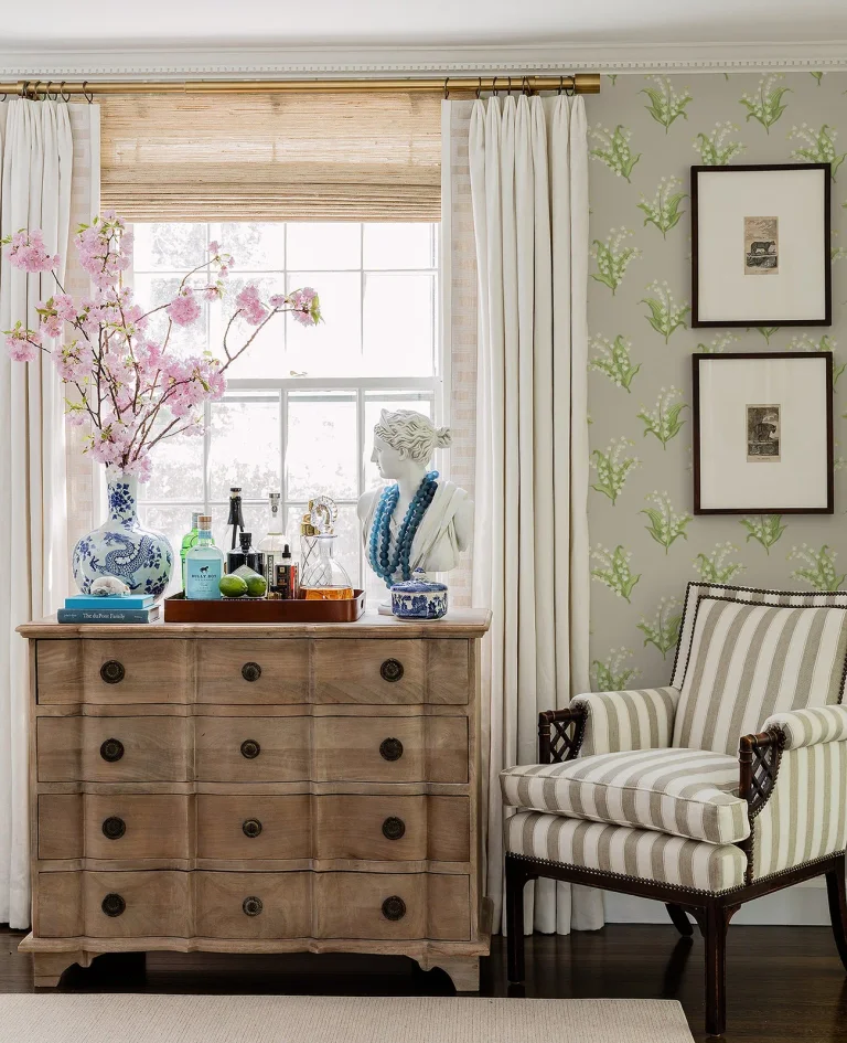 Farmington Lily of the Valley Wallpaper - Stone — Ảnh 3