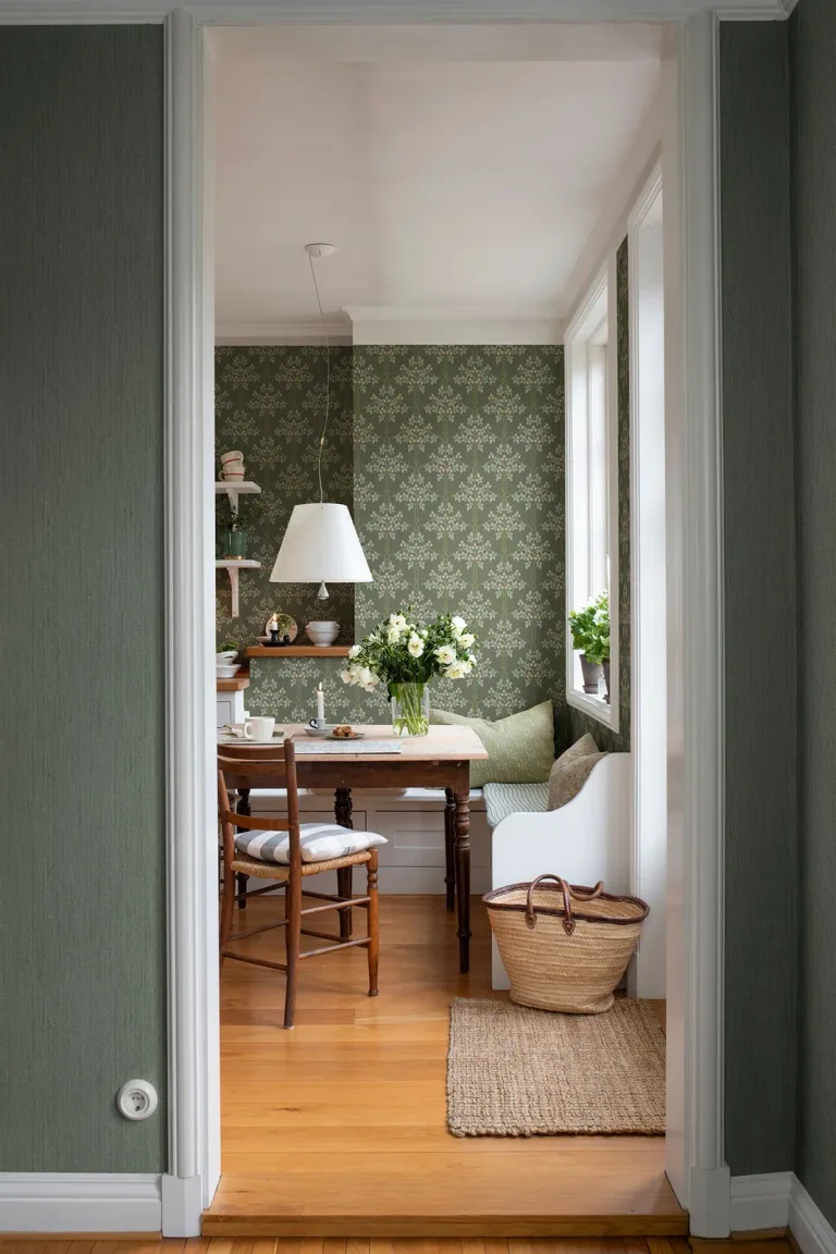 Blackberry Vine Trellis Wallpaper - Grey — Image 2