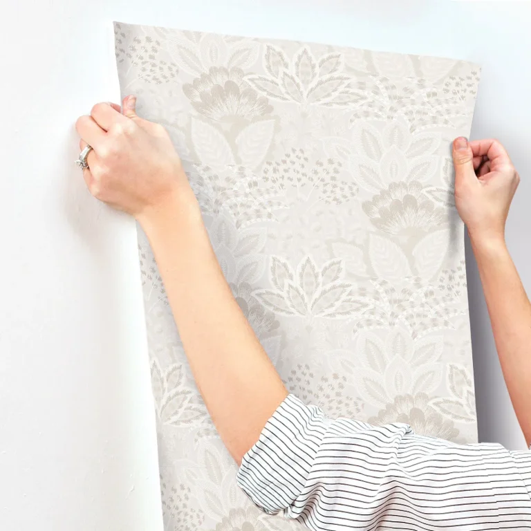 Catherine Botanical Wallpaper - Pearl — Ảnh 4