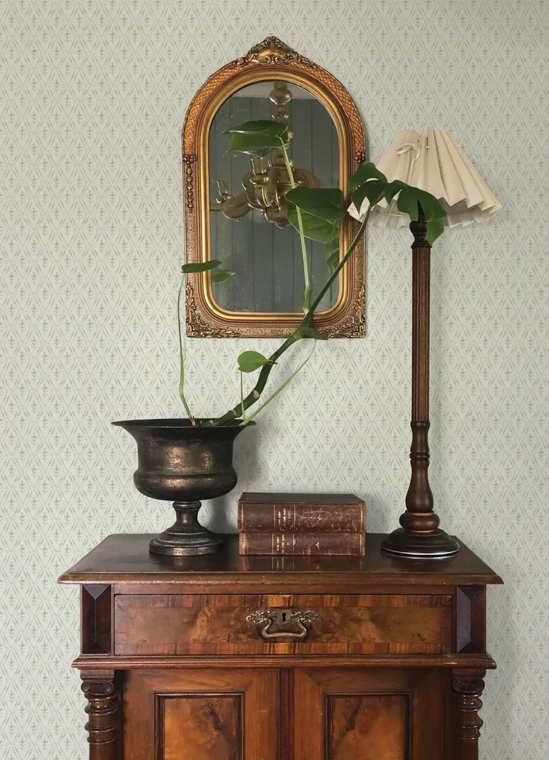 Chris Loves Julia Tillie Diamond Floral Wallpaper - Sage — Ảnh 4