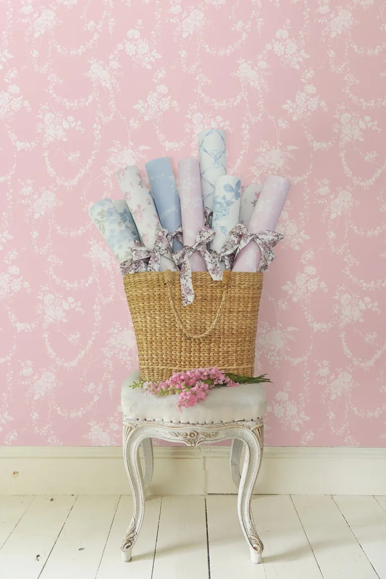 LoveShackFancy Chandelier Gates Floral Drape Wallpaper - Pink — Ảnh 2