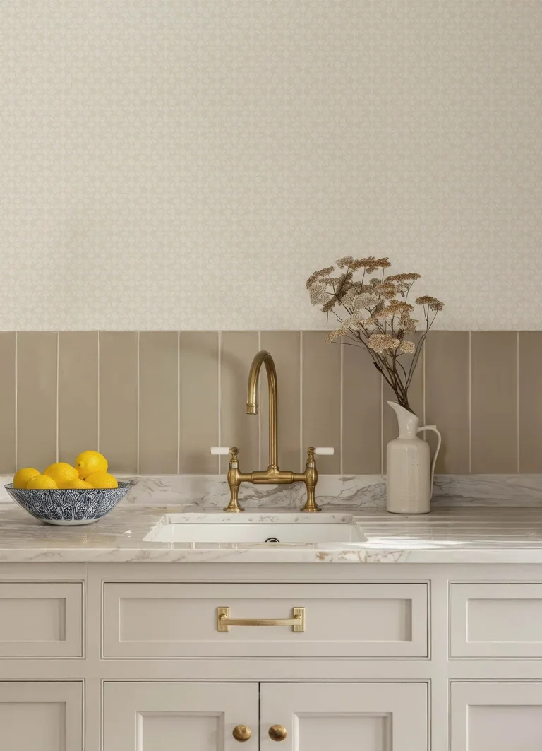 Chesapeake Phlox Floral Stamp Wallpaper - Beige — Image 5