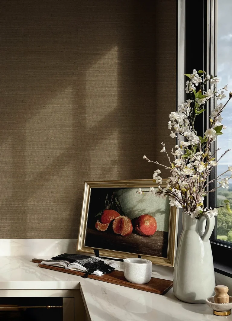 Chris Loves Julia Mycroft Grasscloth Wallpaper - Chestnut — Ảnh 6