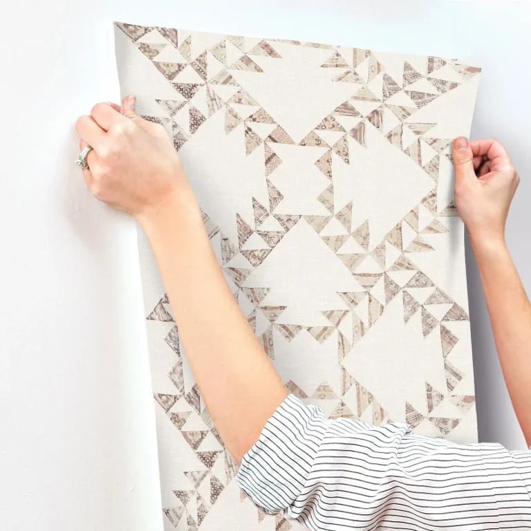 Chesapeake Scrap Quilt Wallpaper - Brown — Ảnh 4