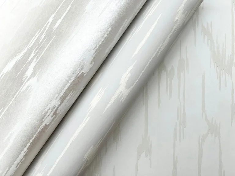 Candice Olson Flowing Wallpaper - White — Image 7