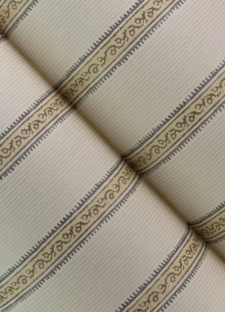 Chesapeake Mandevilla Vine Stripe Wallpaper - Honey — Ảnh 4
