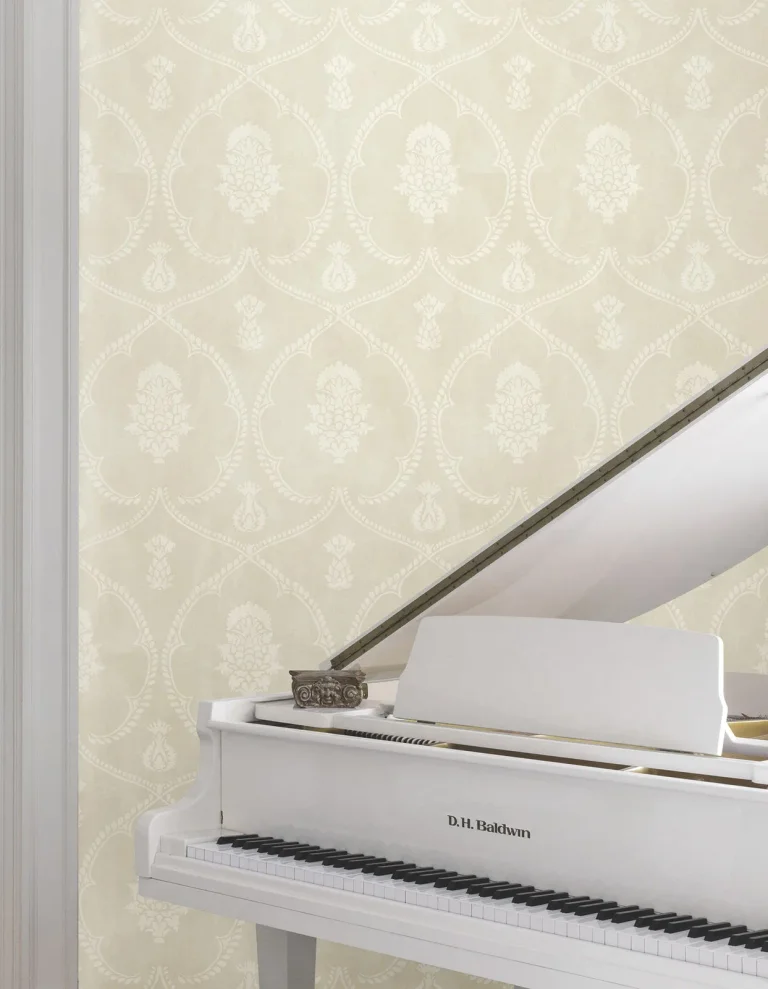 Ronald Redding Royal Damask Wallpaper - Beige — Ảnh 4