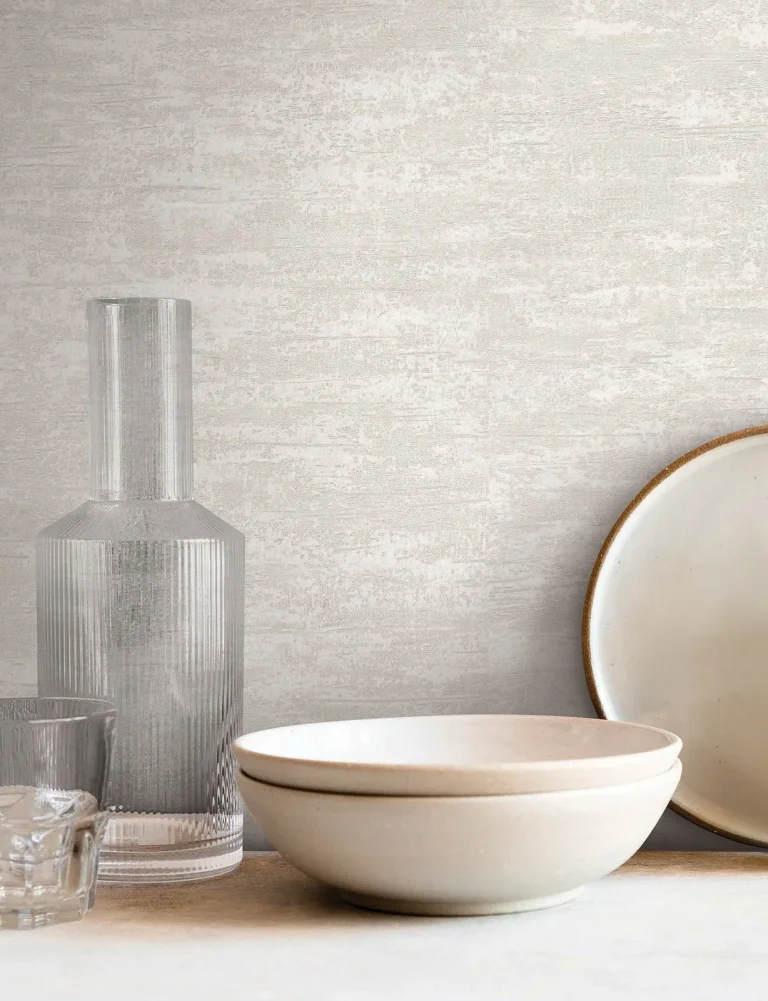 Weathered Stucco Wallpaper - Pearl — Image 3
