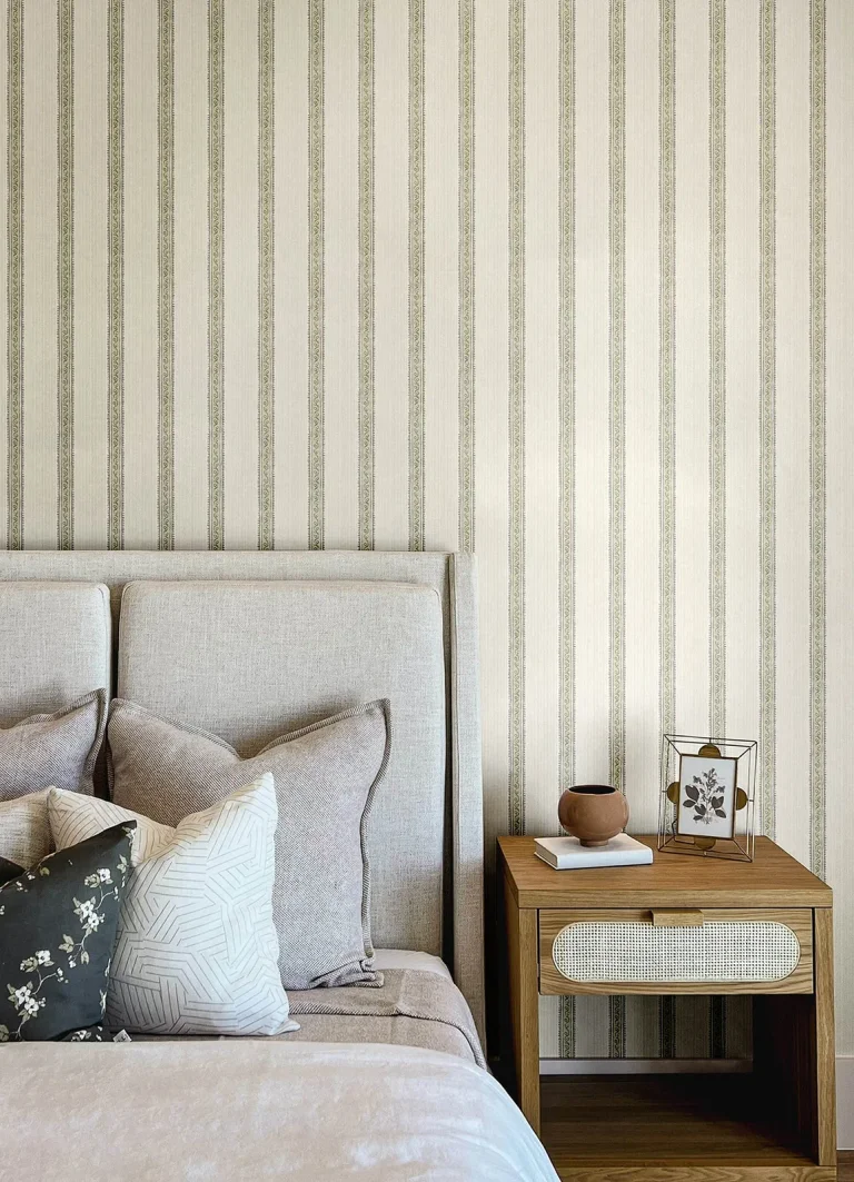 Chesapeake Mandevilla Vine Stripe Wallpaper - Green — Ảnh 3