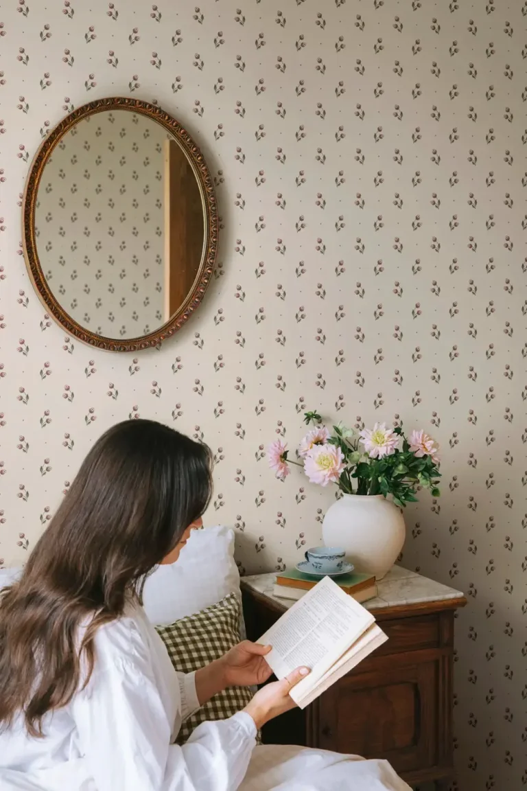 Siv, Burgundy — Image 2