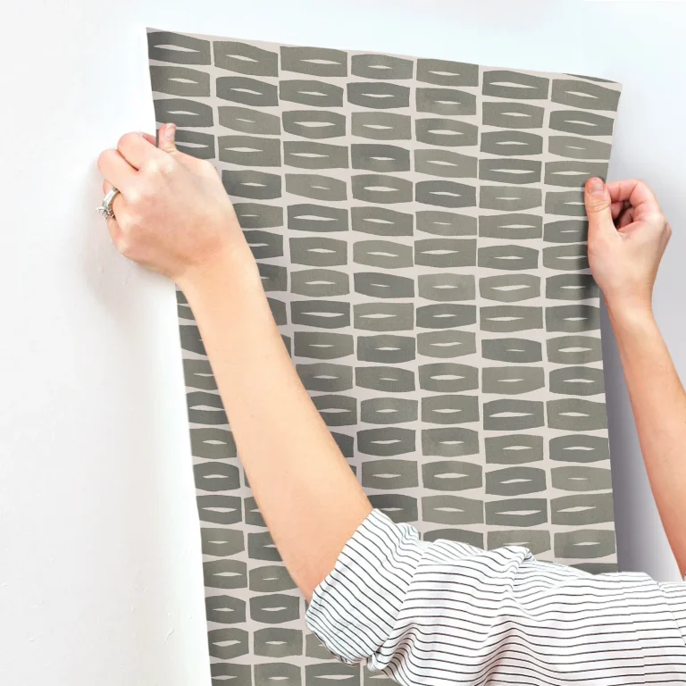 Modernist Motif Wallpaper - Carbon Black — Image 3