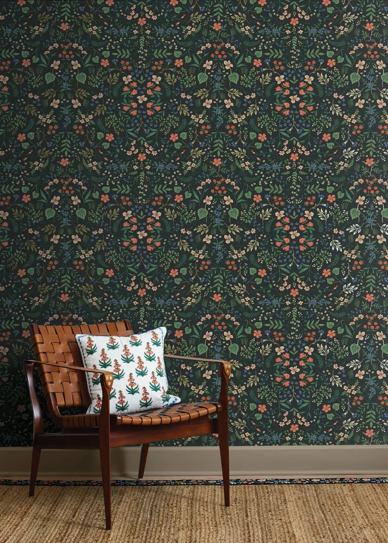 Rifle Paper Co. Wildwood Peel and Stick Wallpaper - Black — Ảnh 3