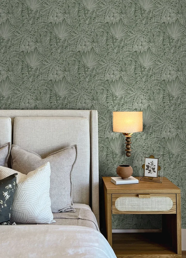 Vita Botanical Wallpaper - Green — Image 2