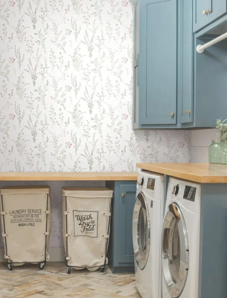 Wildflower Sprigs Peel and Stick Wallpaper - Pink/Green/Grey — Ảnh 6