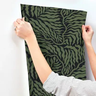 Fern Fronds — Black/Green