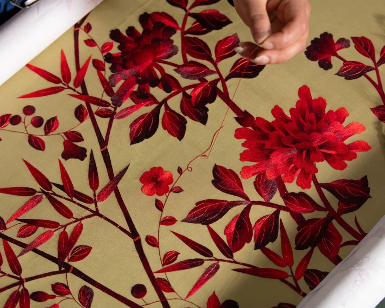 Embroidered Blood Olive - Cibar