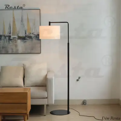 Resta 15 floor lamp