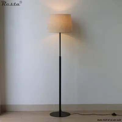 Resta 18 floor lamp — Salt and pepper