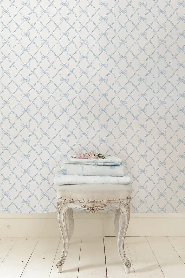 LoveShackFancy Baby Bow Ribbon Trellis Wallpaper - Light Blue — Ảnh 5