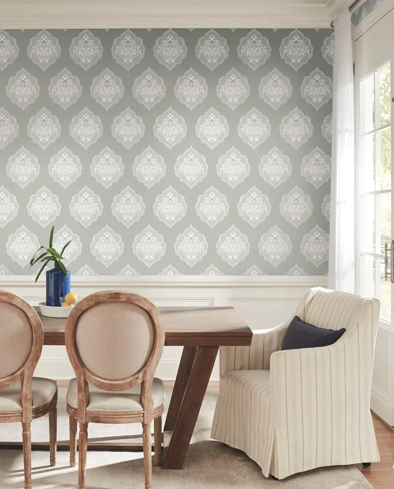 Signet Medallion Damask Wallpaper - Grey — Ảnh 2