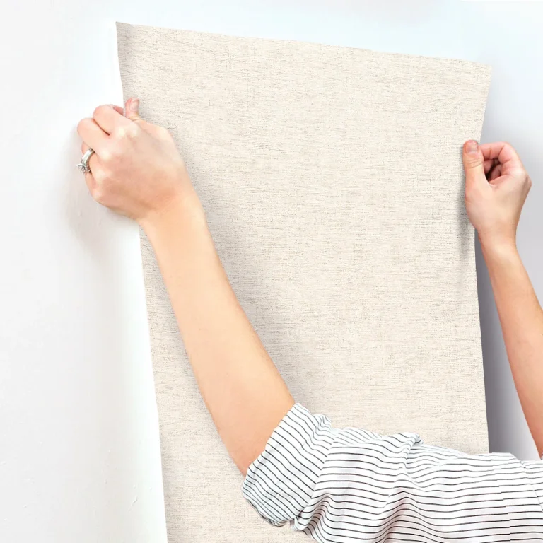 Chesapeake Tansy Distressed Wallpaper - Light Grey