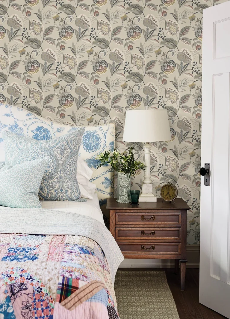 Chesapeake Bohemian Jacobean Wallpaper - Grey — Ảnh 2