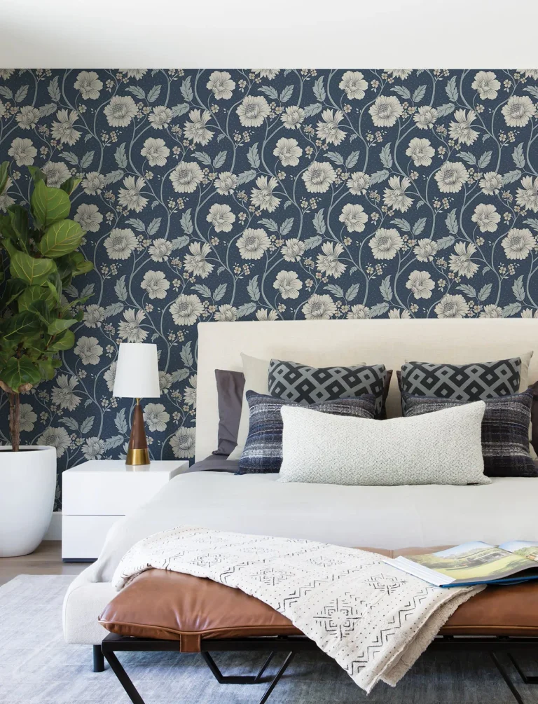 Chesapeake Hazel Floral Trail Wallpaper - Navy — Ảnh 4