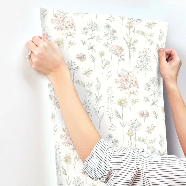 Chesapeake Bergamot Wildflower Wallpaper - Pastel — Image 7