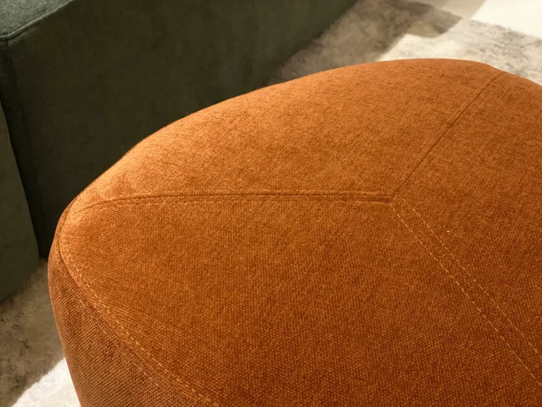 GABLE OTTOMAN — Ảnh 6