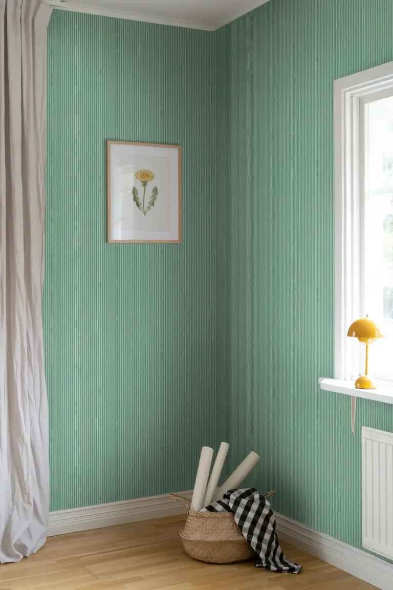 Brita Emerald — Image 2