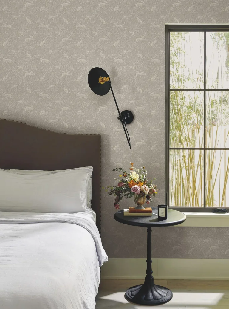 Rifle Paper Co. Fable Peel and Stick Wallpaper - Linen — Ảnh 3