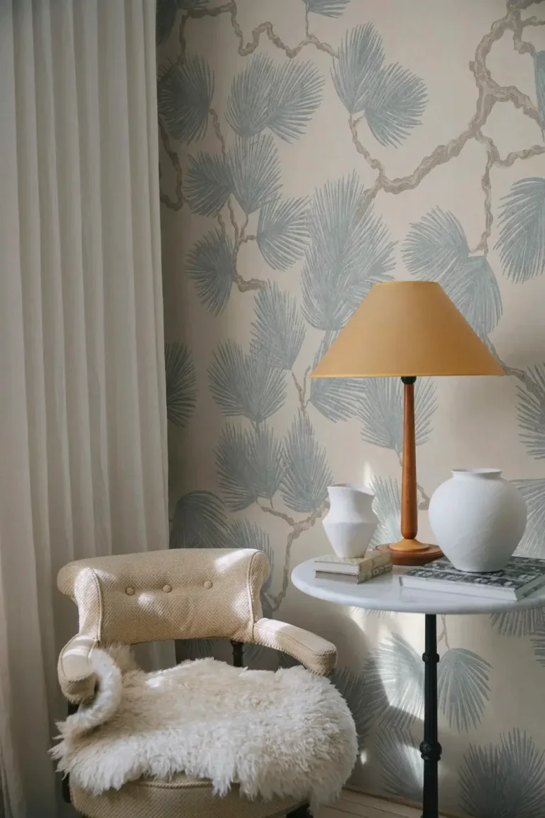 Pine Mural, Misty Blue — Ảnh 3